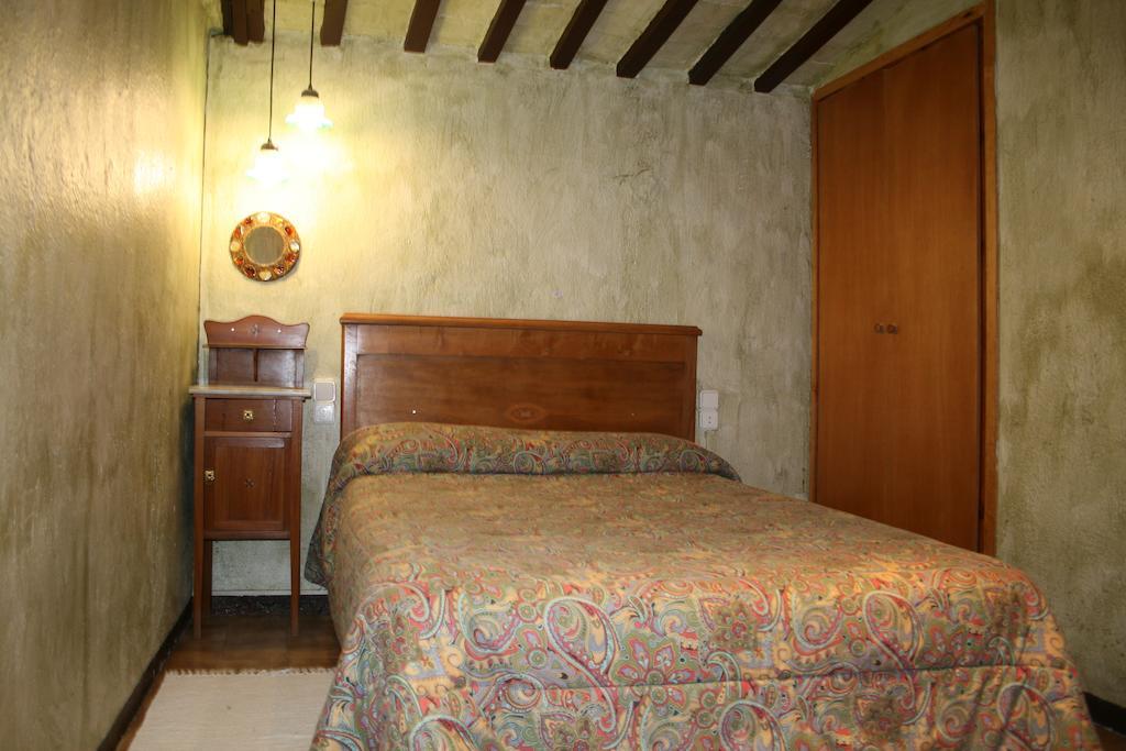 Cal Cisteller Vila Gironella Quarto foto